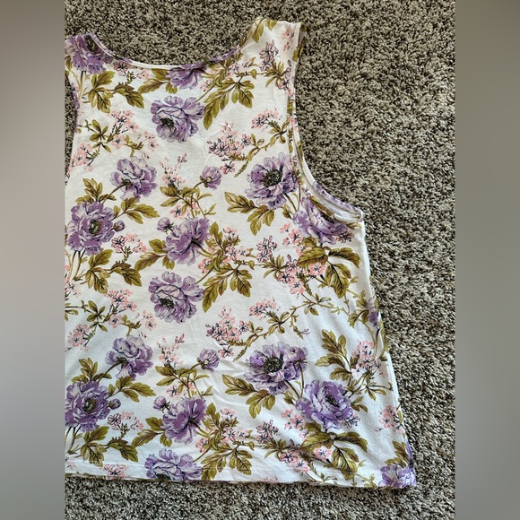 American Eagle. Women’s tank top size small - Picture 7 of 7